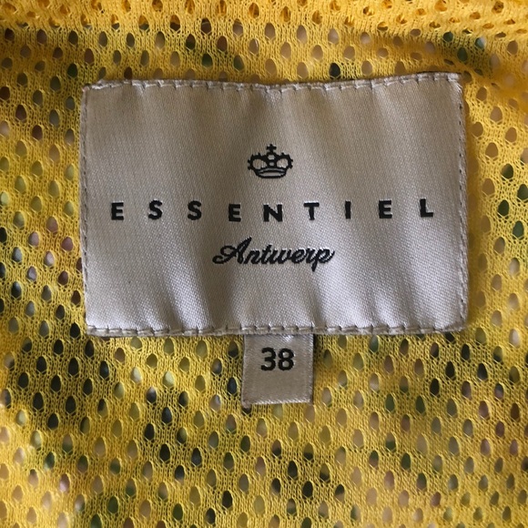 Essentiel Antwerp Azalee Windbreaker - Picture 7 of 7